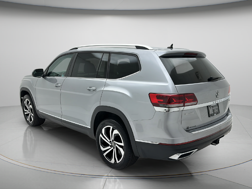 Used 2023 Volkswagen Atlas SEL AWD/4WD image 7