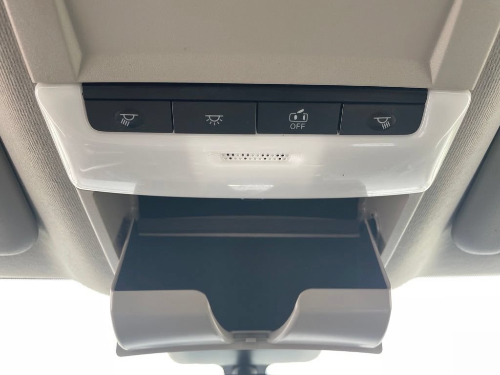 Used 2024 Nissan Sentra SV w/ All-Weather Package FWD image 18
