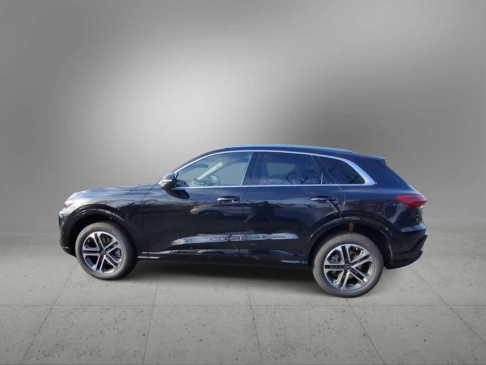 New 2025 Audi Q5 Premium Plus image 5