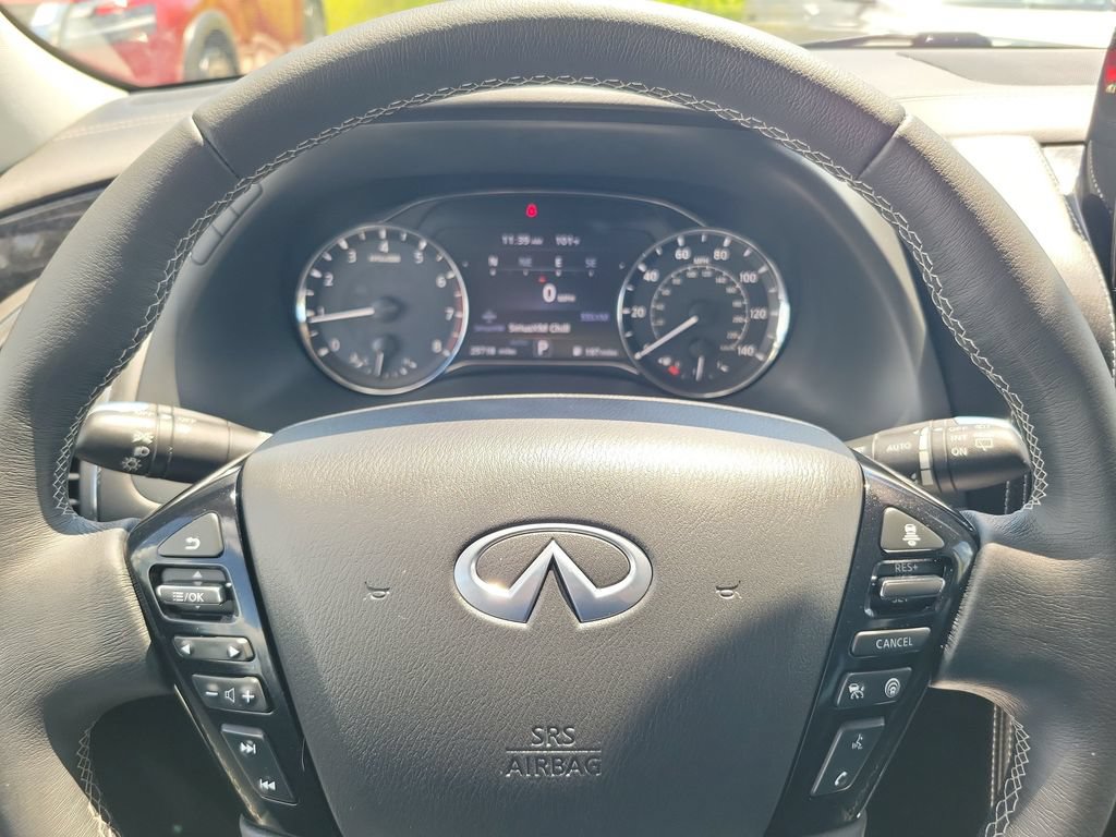Used 2023 INFINITI QX80 Luxe w/ All-Season Package AWD/4WD image 23