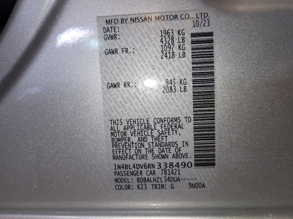 Used 2024 Nissan Altima 2.5 SV image 33