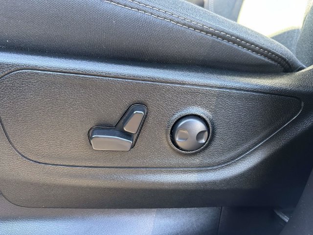 Certified 2023 RAM 1500 Big Horn AWD/4WD image 17