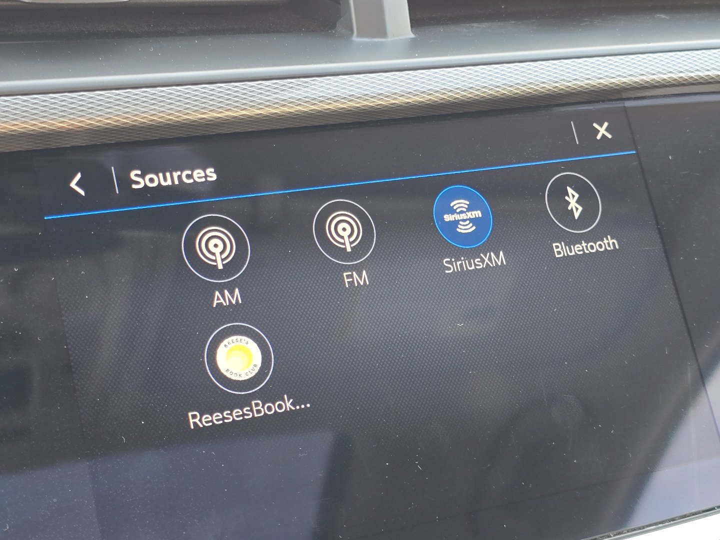 Used 2023 Buick Encore GX Essence w/ Advanced Technology Package image 8