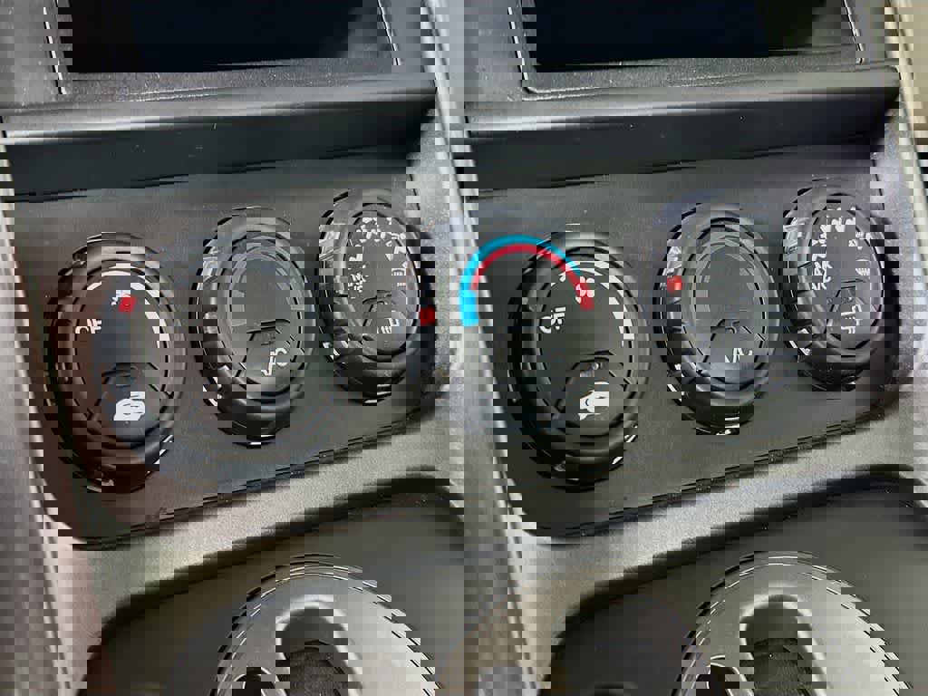 Used 2011 Honda Element LX image 17