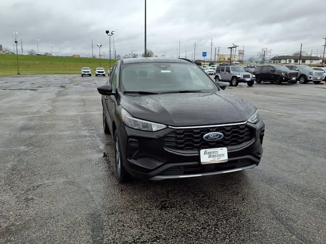 Used 2025 Ford Escape ST-Line AWD/4WD image 4