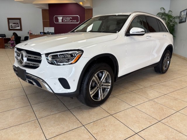 Used 2022 Mercedes-Benz GLC 300 4MATIC image 1