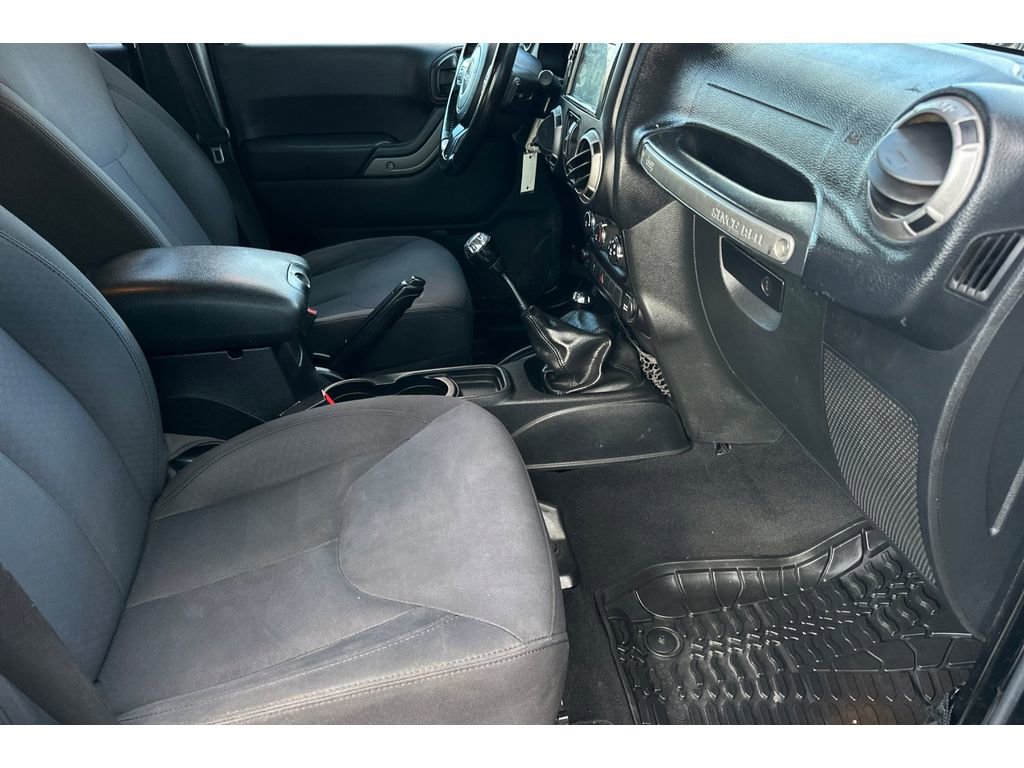 Used 2016 Jeep Wrangler Unlimited Sport w/ Quick Order Package 23S image 18