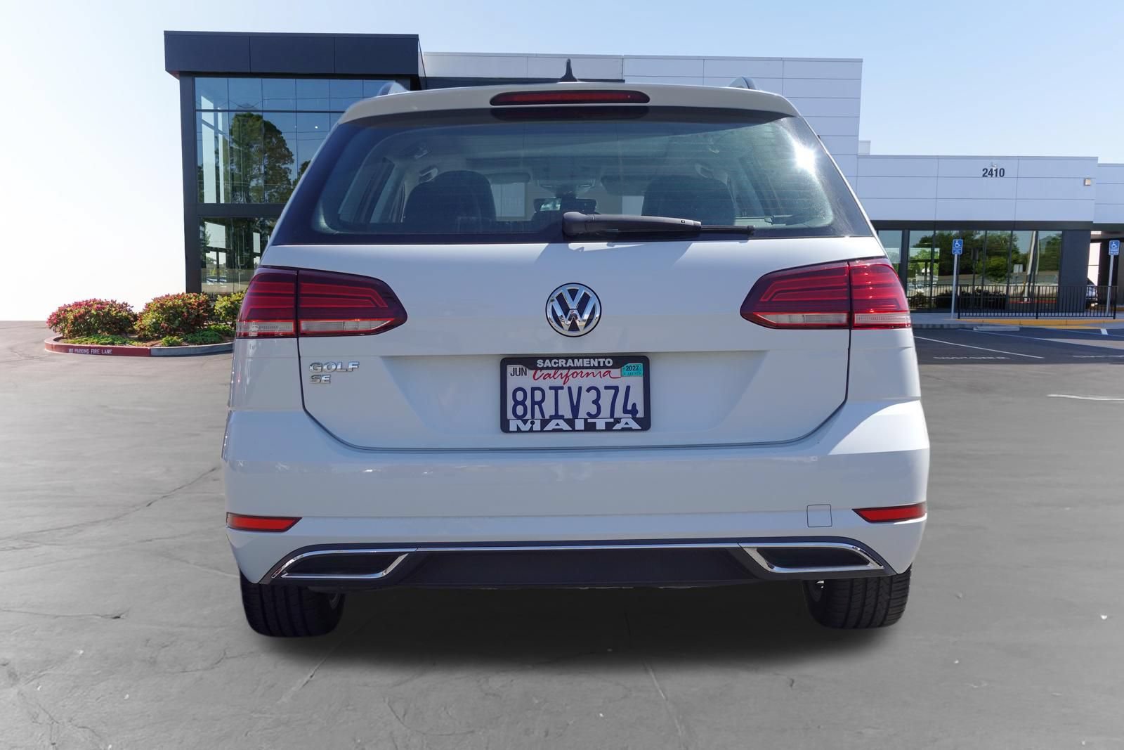 Used 2019 Volkswagen Golf SE FWD image 4