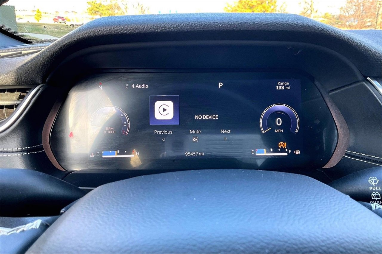 Certified 2022 Jeep Grand Cherokee L Laredo image 9