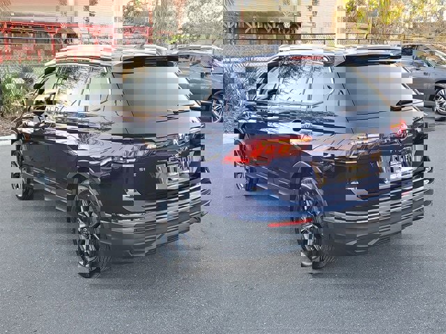 Certified 2023 Volkswagen Tiguan SE image 3