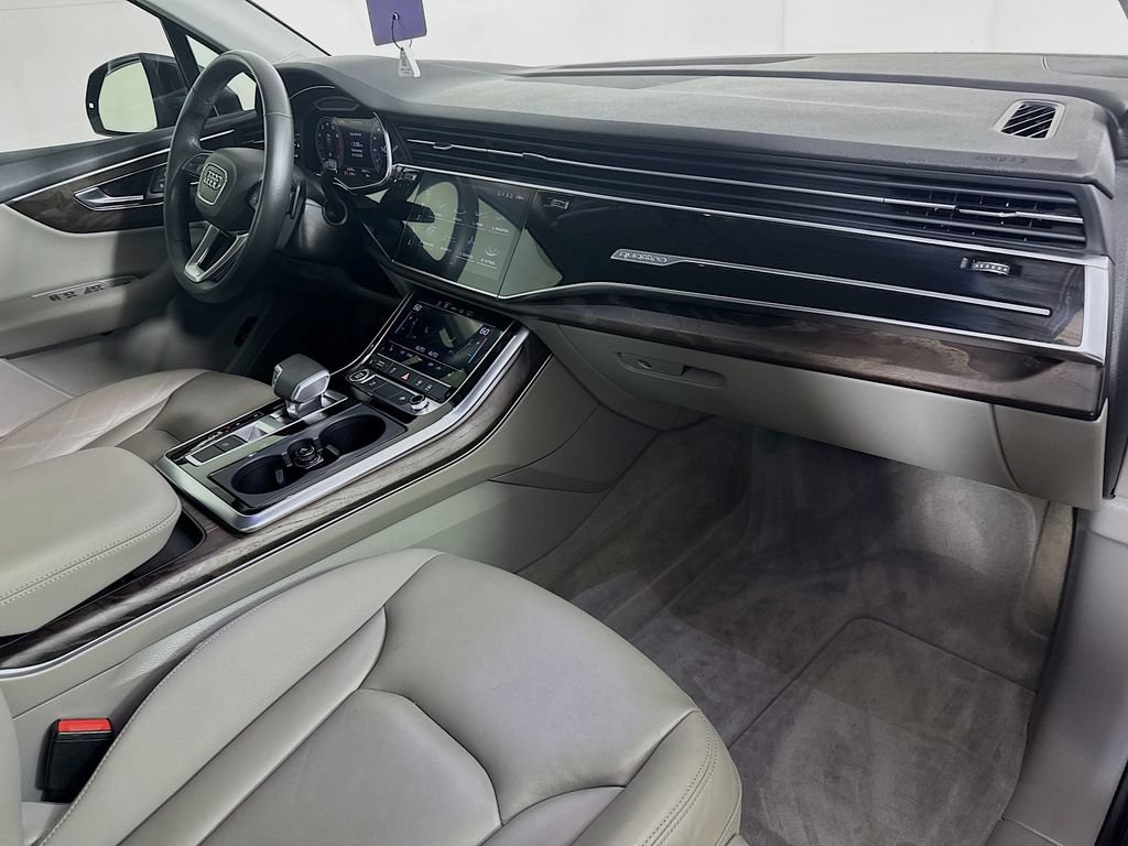Used 2021 Audi Q7 3.0T Premium Plus AWD/4WD image 37