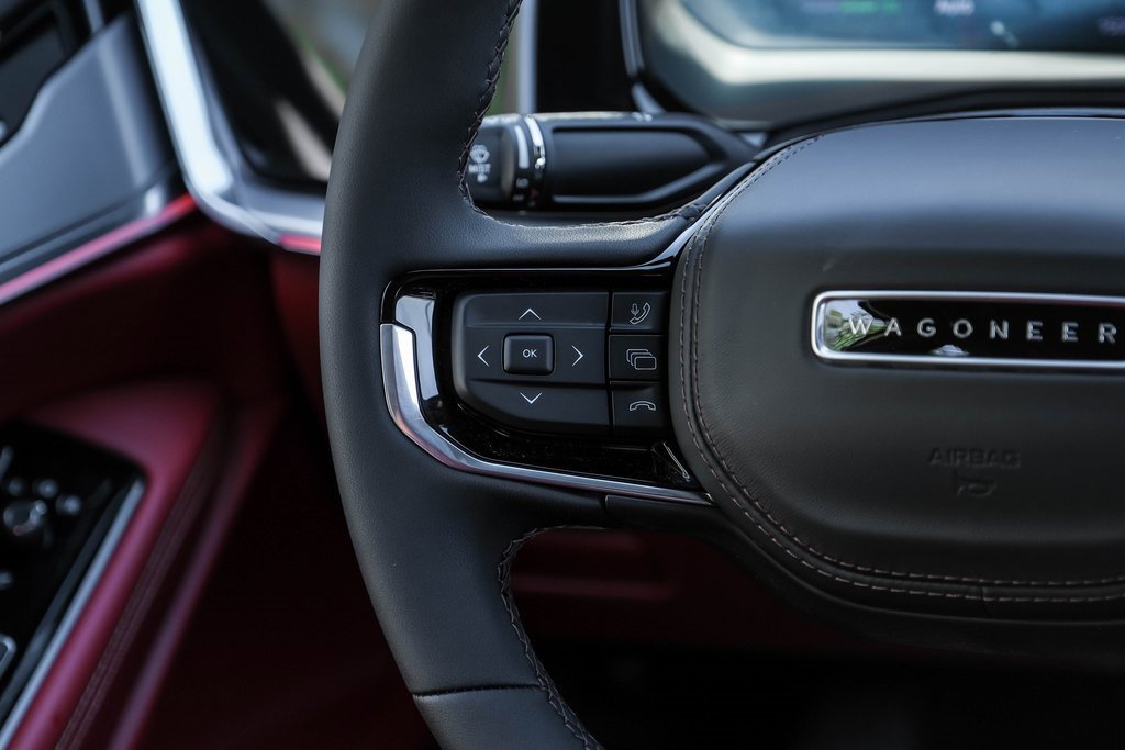 Used 2024 Jeep Wagoneer Launch Edition image 22