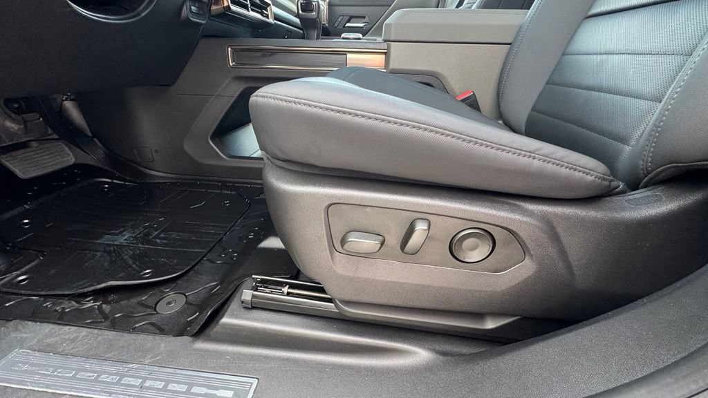 Used 2024 GMC Hummer EV 3X AWD/4WD image 23