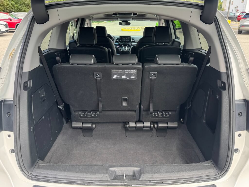 Used 2021 Honda Odyssey Elite image 17