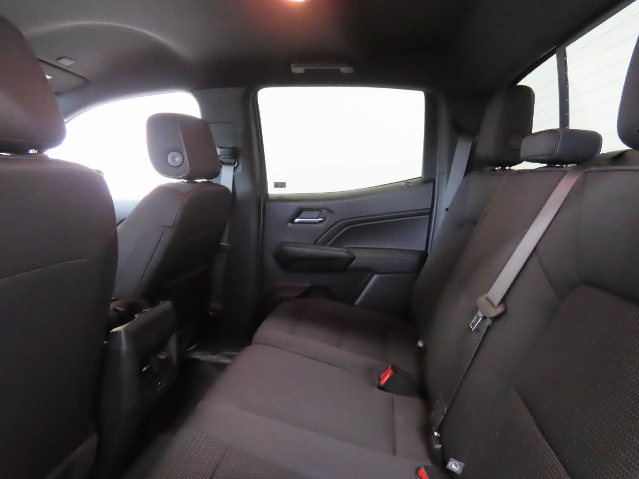 Used 2026 Chevrolet Colorado LT AWD/4WD image 16