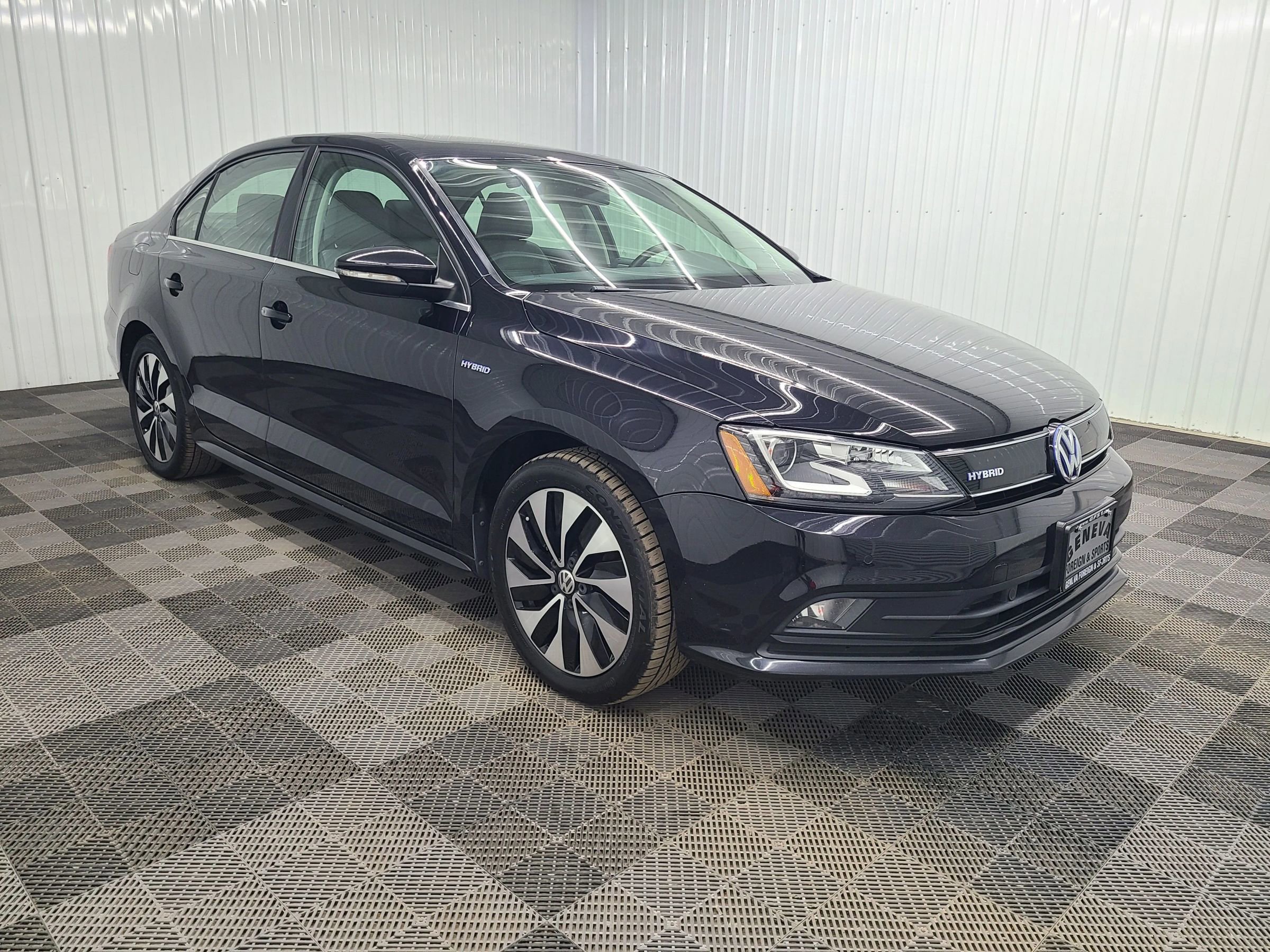 Used 2016 Volkswagen Jetta SEL Premium image 4