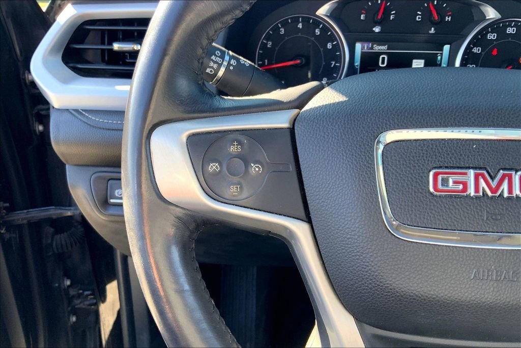 Used 2017 GMC Acadia SLT image 12