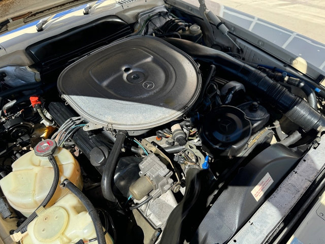 Used 1987 Mercedes-Benz 560 SL image 24