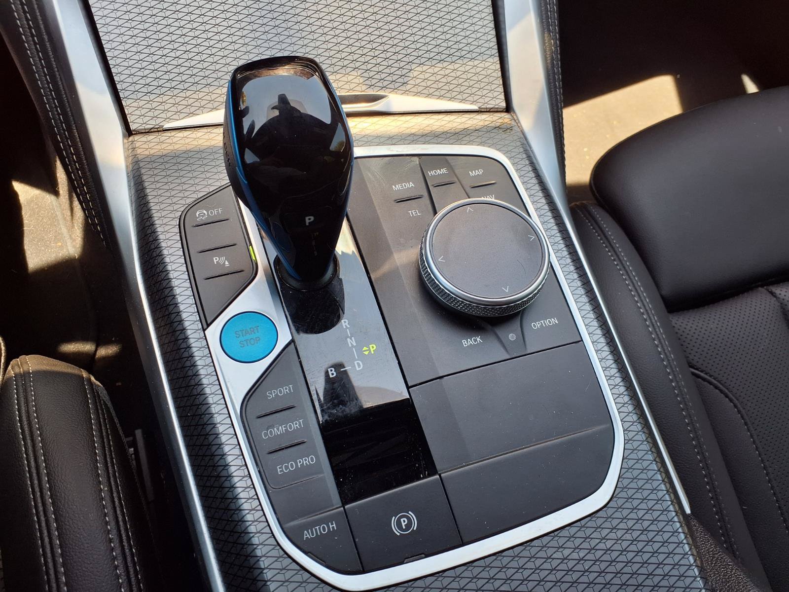 Used 2023 BMW i4 eDrive40 w/ M Sport Package RWD image 26