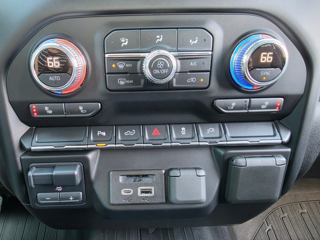 Used 2020 GMC Sierra 2500 SLT w/ Gooseneck/5TH Wheel Package AWD/4WD image 25