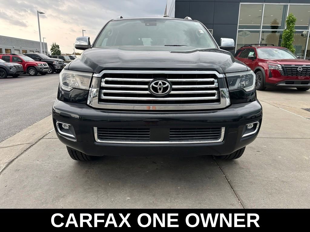 Used 2018 Toyota Sequoia Platinum AWD/4WD image 3