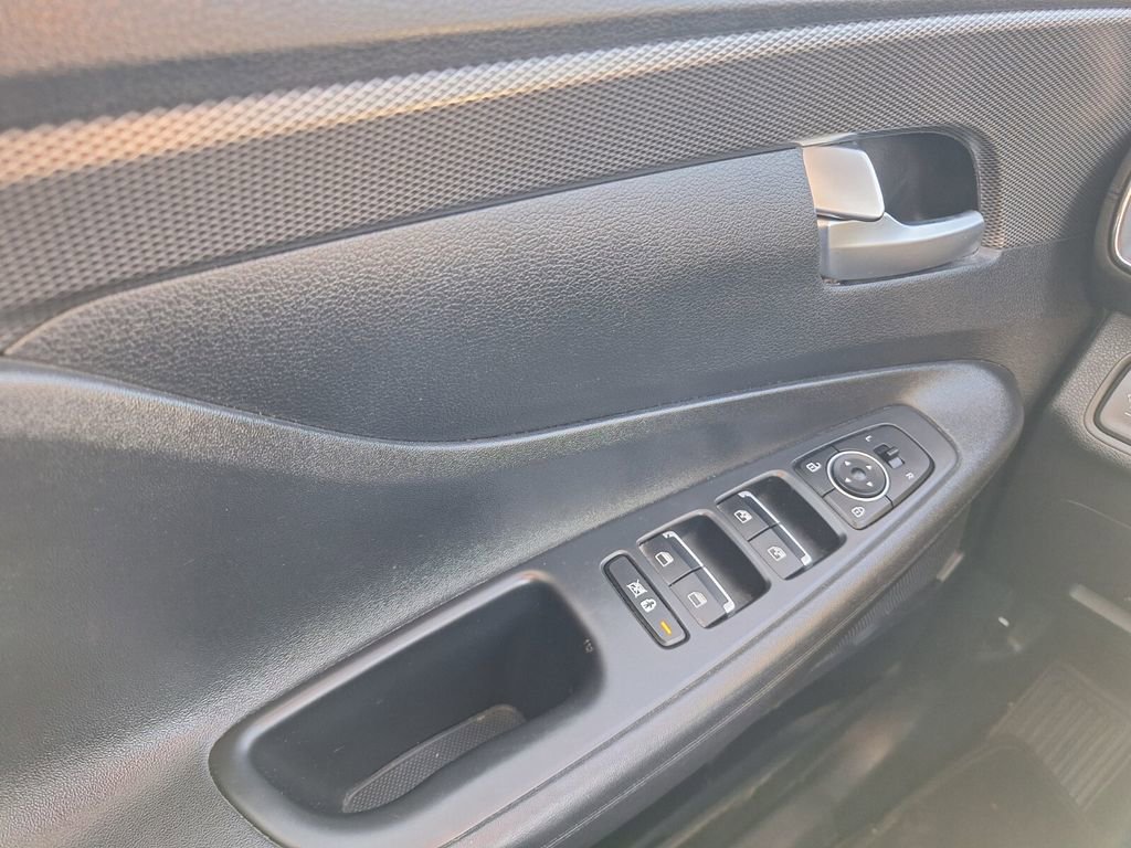 Used 2020 Hyundai Santa Fe SEL image 22