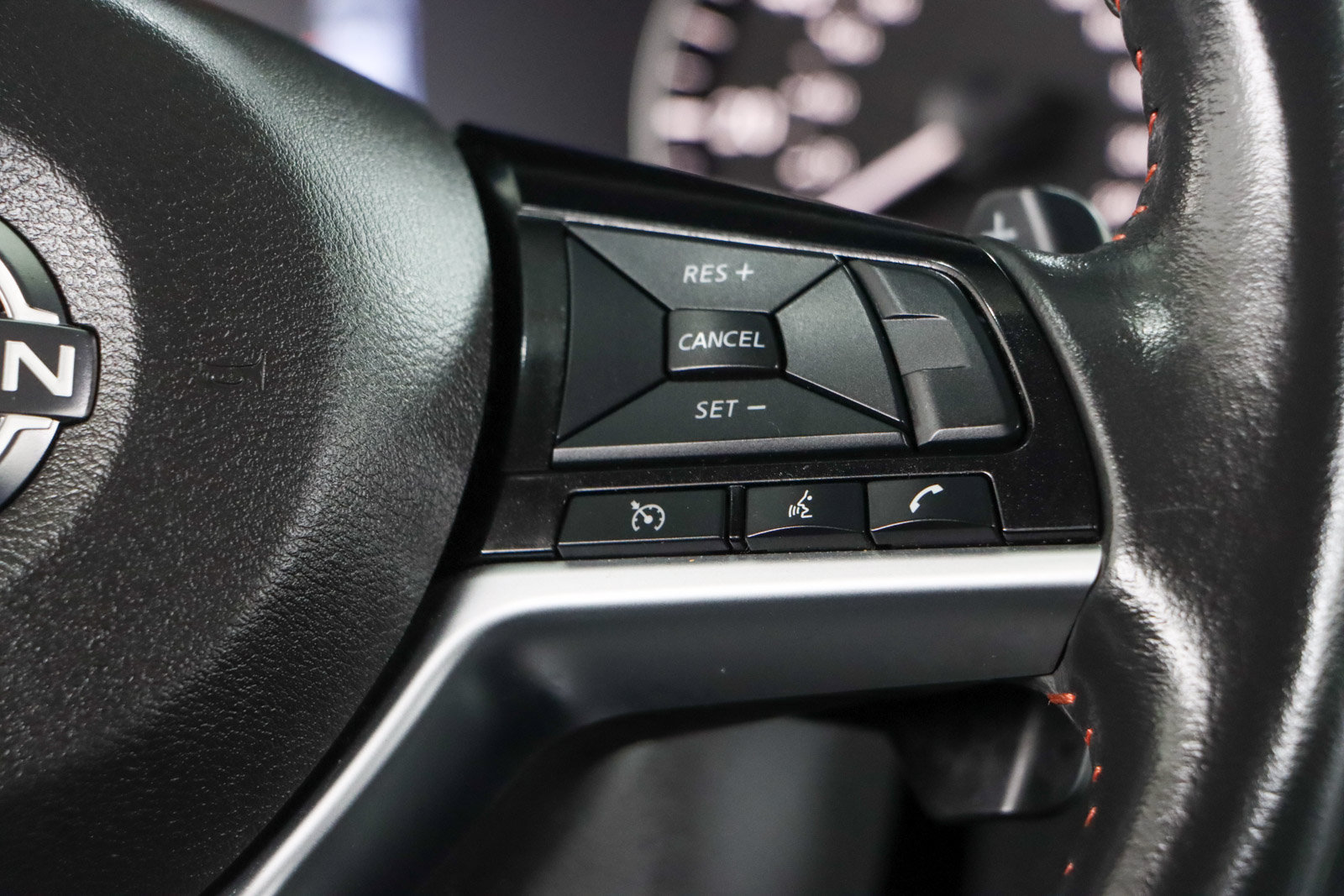 Used 2024 Nissan Altima 2.5 SR FWD image 14