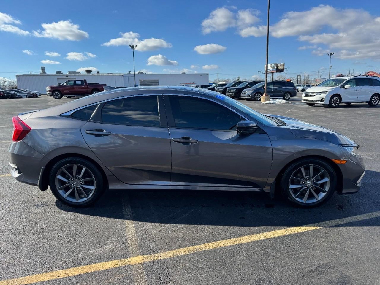 Certified 2019 Honda Civic EX-L image 2