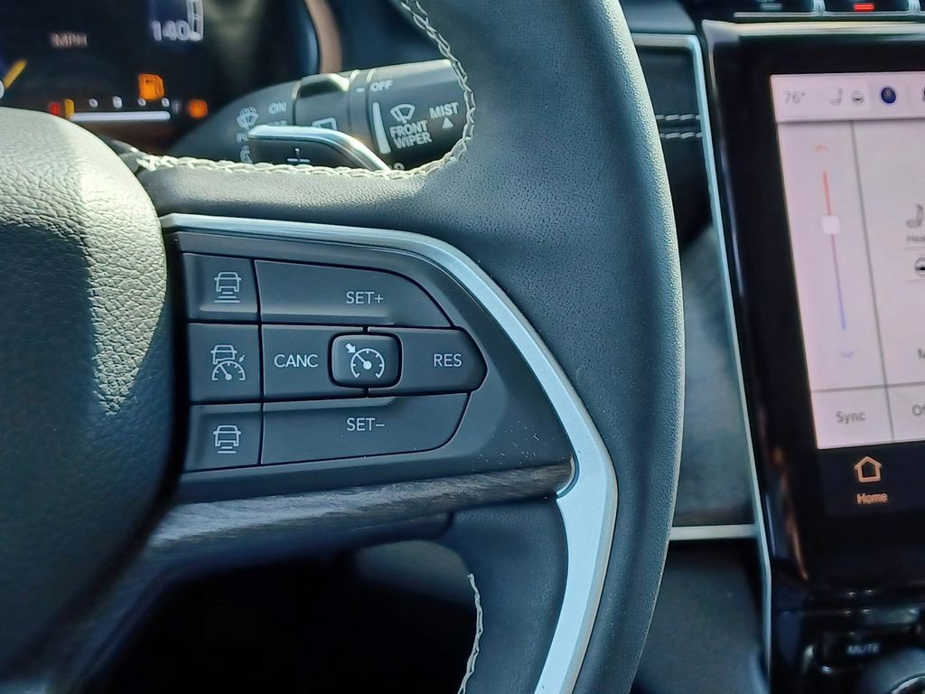 Used 2023 Jeep Grand Cherokee Limited w/ Trailer Tow Prep Group (B) image 24