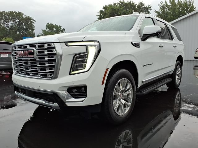 Used 2025 GMC Yukon Denali RWD image 10