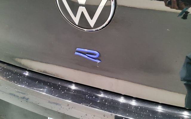Used 2023 Volkswagen Golf 20th Anniversary Edition AWD/4WD image 41