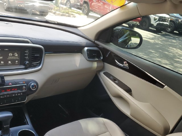 Used 2020 Kia Sorento S FWD image 20
