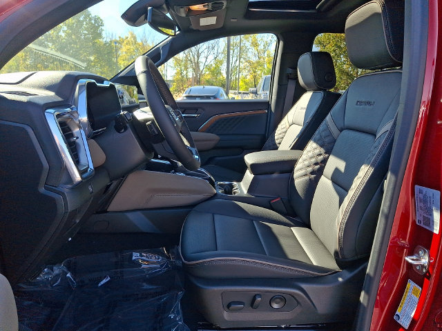 New 2026 GMC Canyon Denali AWD/4WD image 13