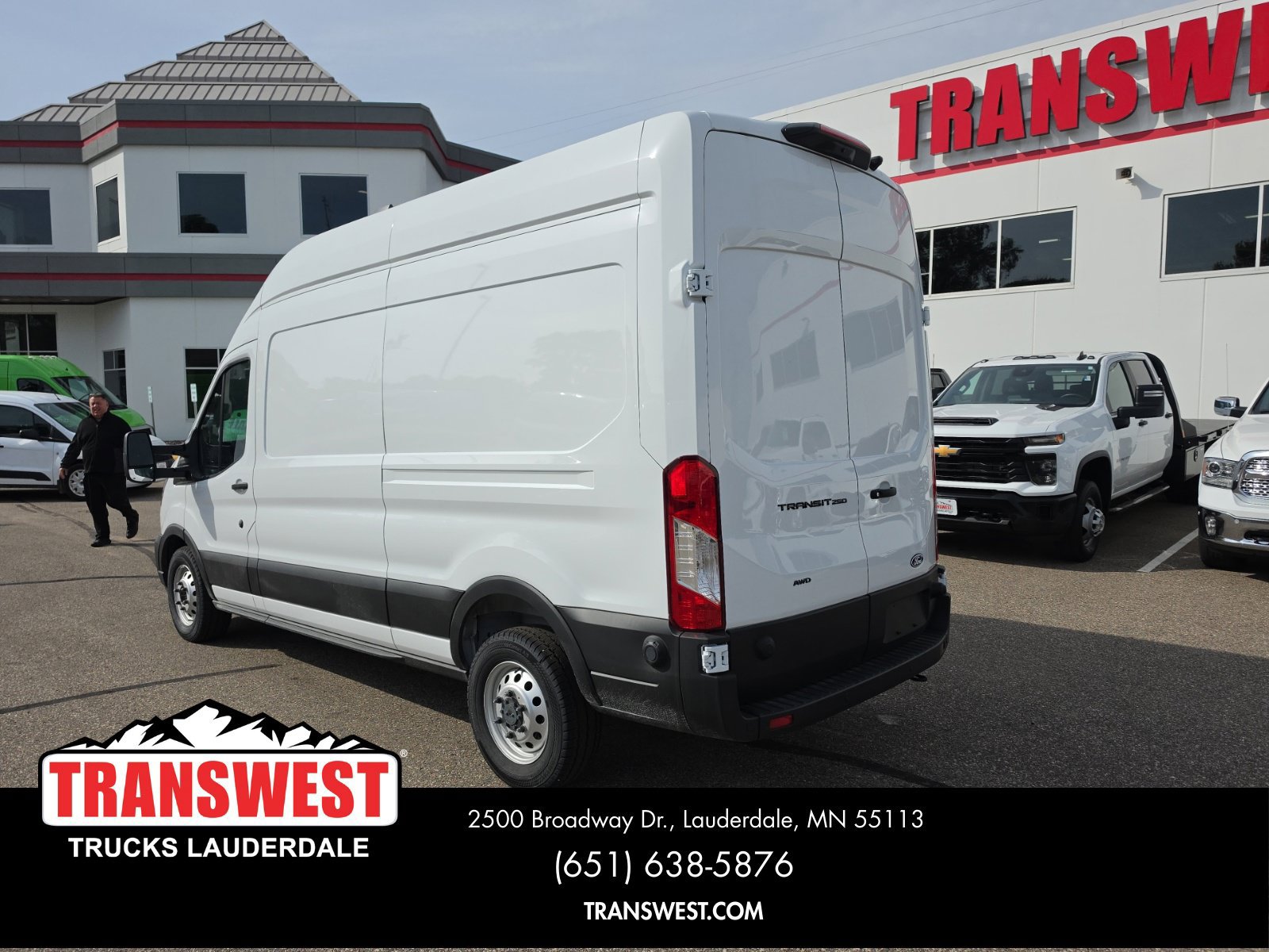 Used 2026 Ford Transit 250 148 High Roof AWD image 3