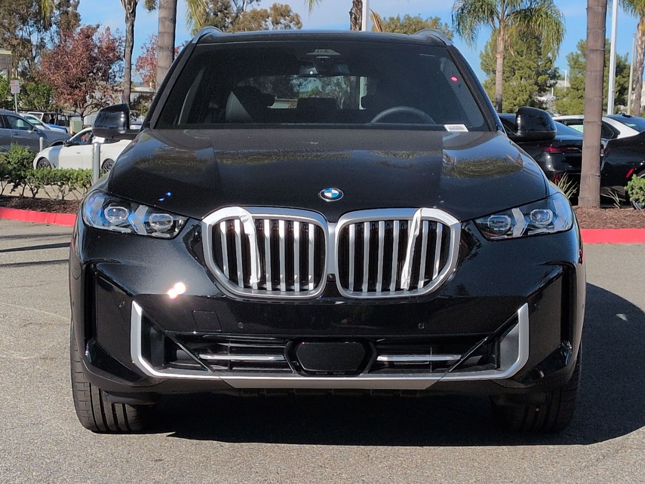 New 2026 BMW X5 xDrive40i w/ Premium Package image 3