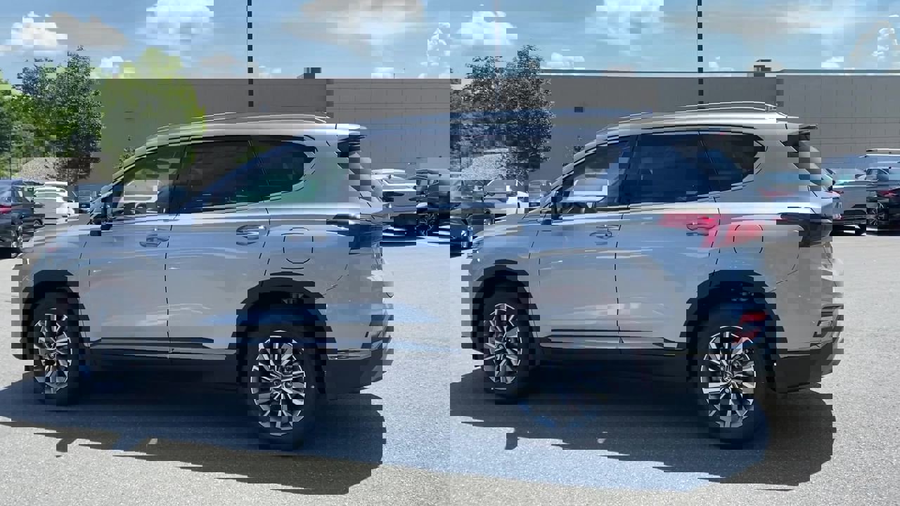 Used 2020 Hyundai Santa Fe Limited image 6