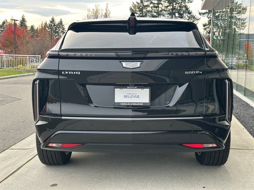 New 2026 Cadillac Lyriq Luxury image 4