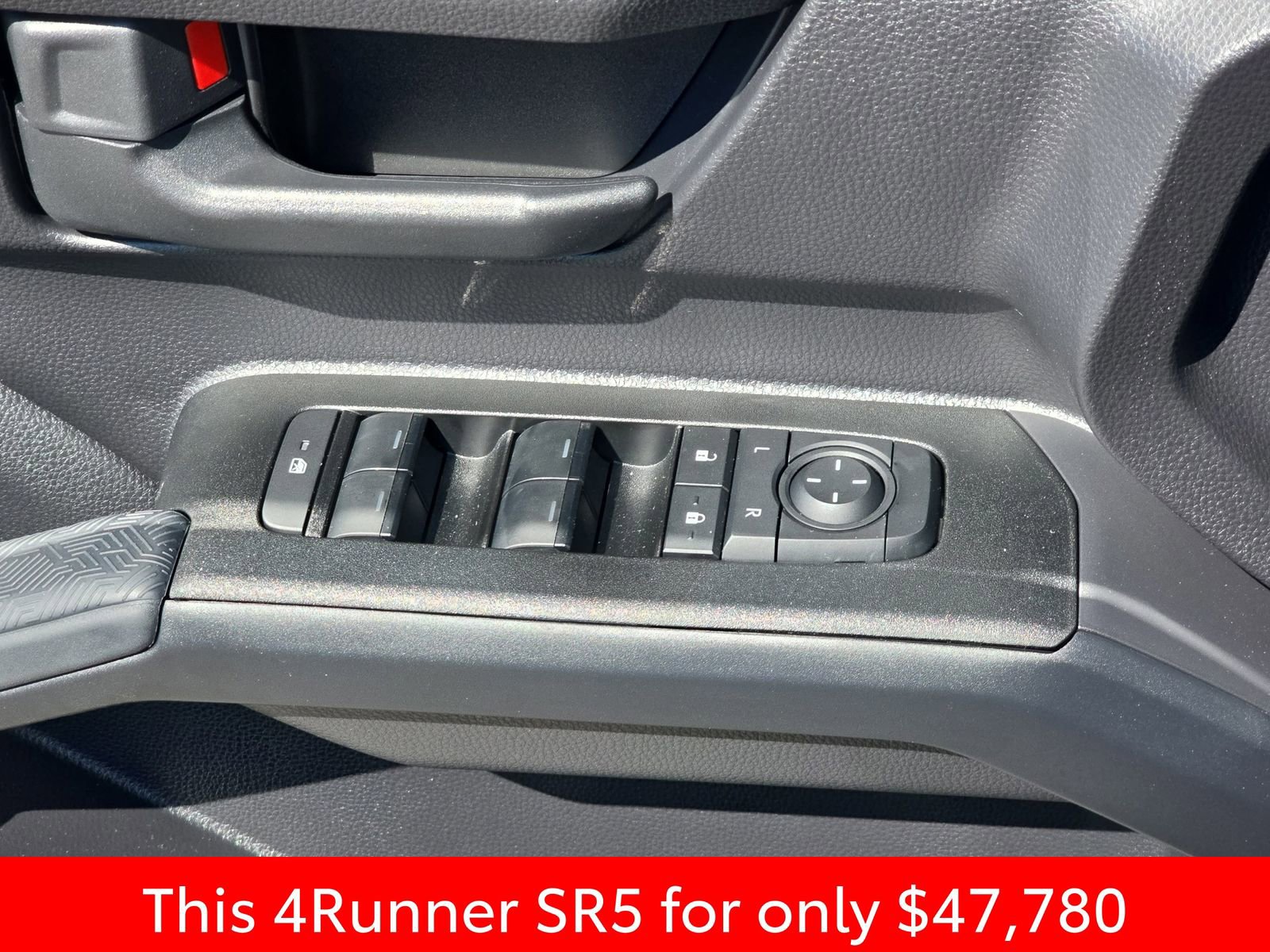 Used 2026 Toyota 4Runner SR5 image 34