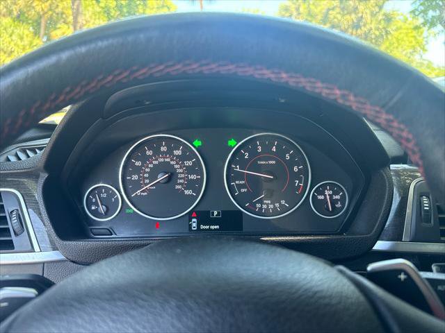 Used 2018 BMW 330i Sedan RWD image 19