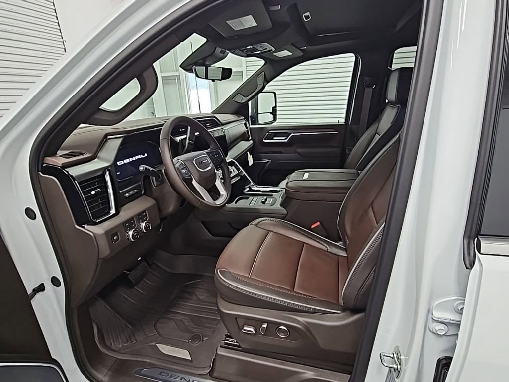 New 2026 GMC Sierra 2500 Denali w/ Denali Reserve Package image 10
