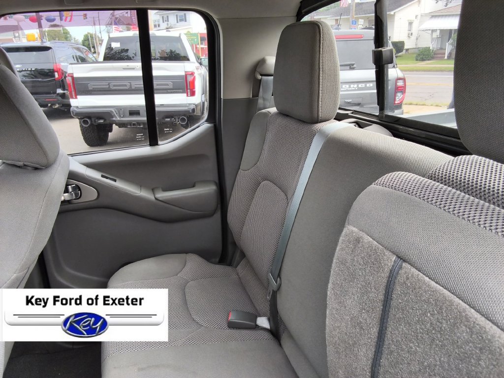 Used 2019 Nissan Frontier SV w/ Value Truck Package AWD/4WD image 9