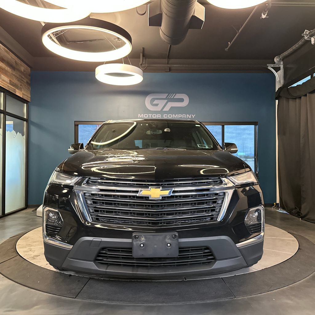 Used 2023 Chevrolet Traverse LT AWD/4WD image 8