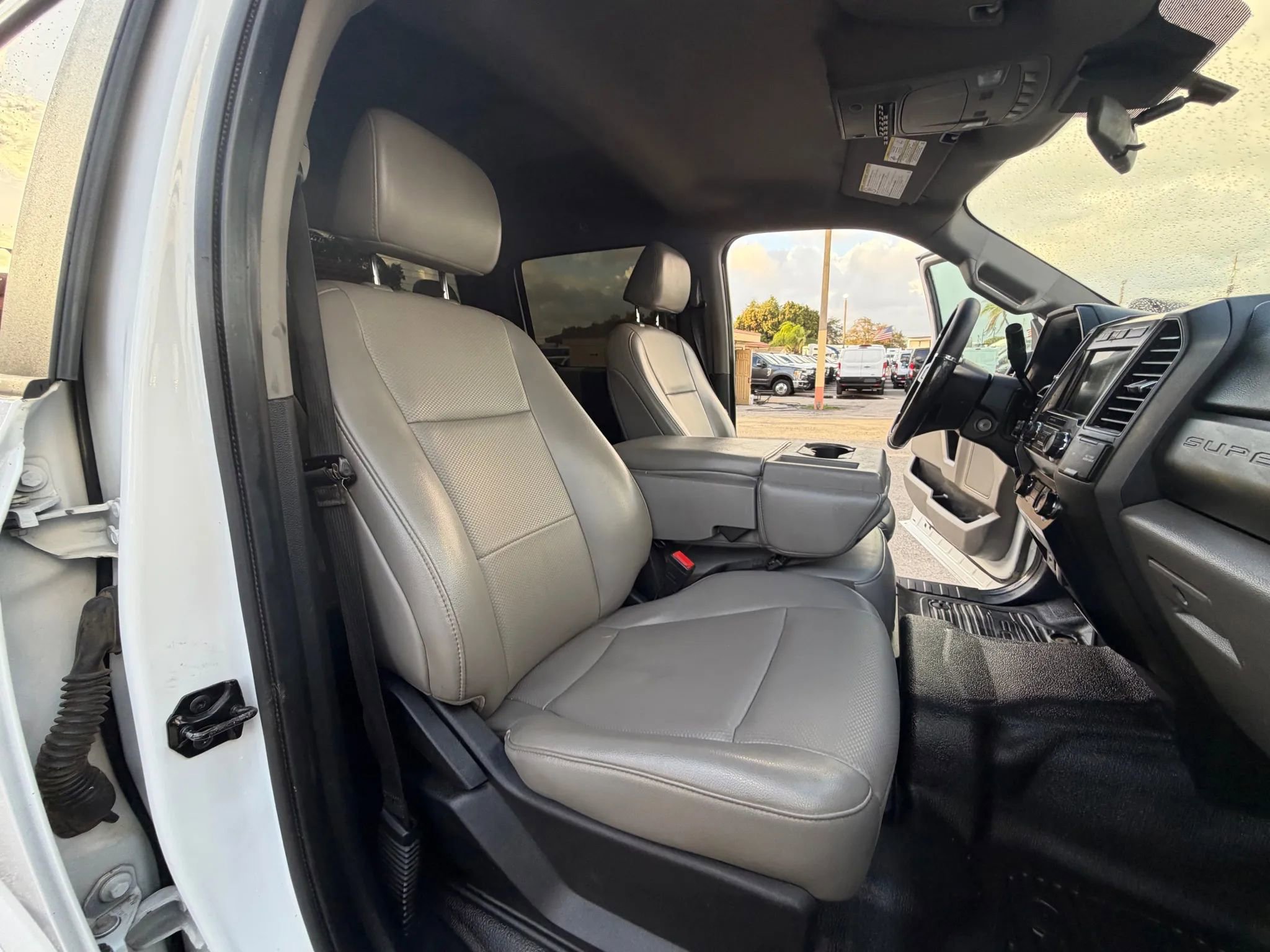 Used 2021 Ford F250 XL w/ Power Equipment Group AWD/4WD image 22