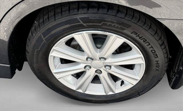 Used 2012 Subaru Legacy 2.5i Premium AWD/4WD image 8