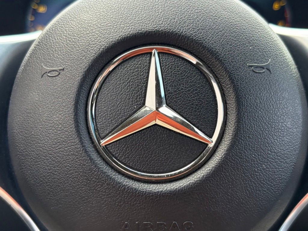 Used 2021 Mercedes-Benz C 300 Sedan image 21