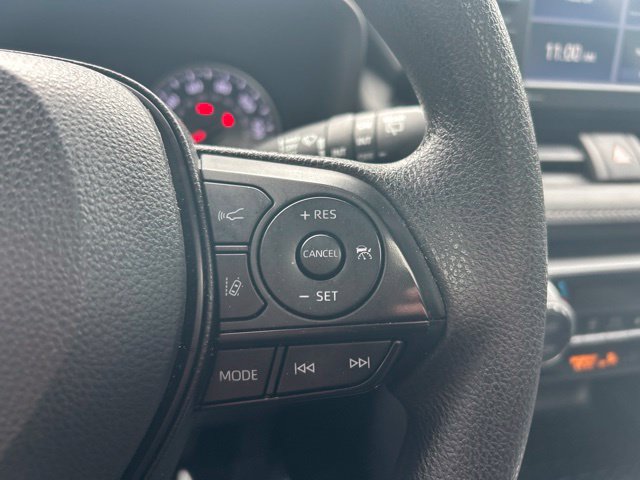 Used 2022 Toyota RAV4 XLE w/ Convenience Package FWD image 19