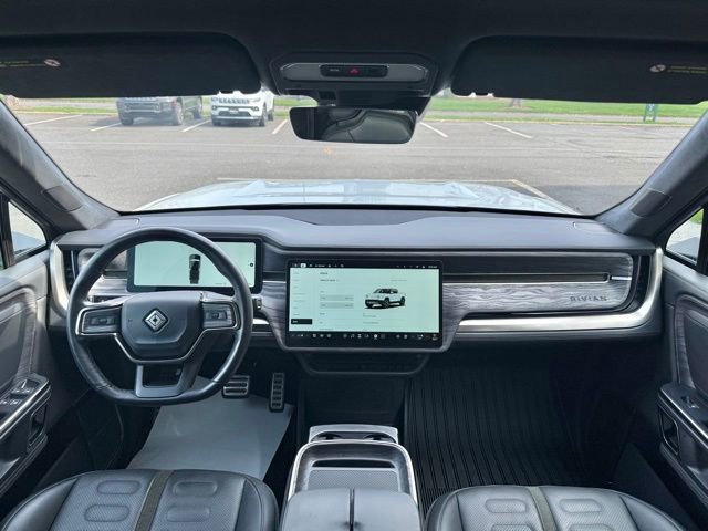 Used 2022 Rivian R1T Adventure image 36