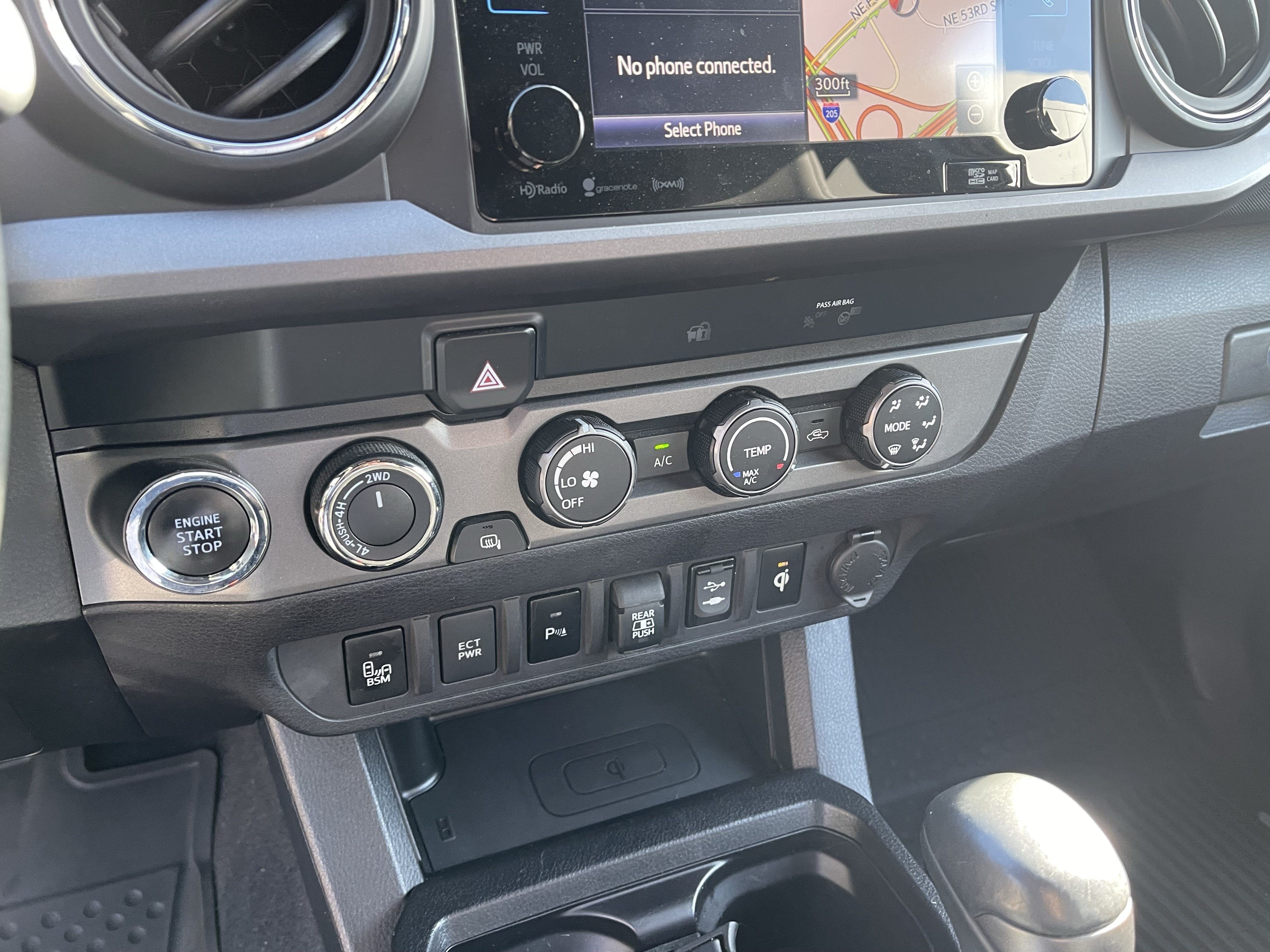 Certified 2019 Toyota Tacoma TRD Sport w/ Technology Package AWD/4WD image 21