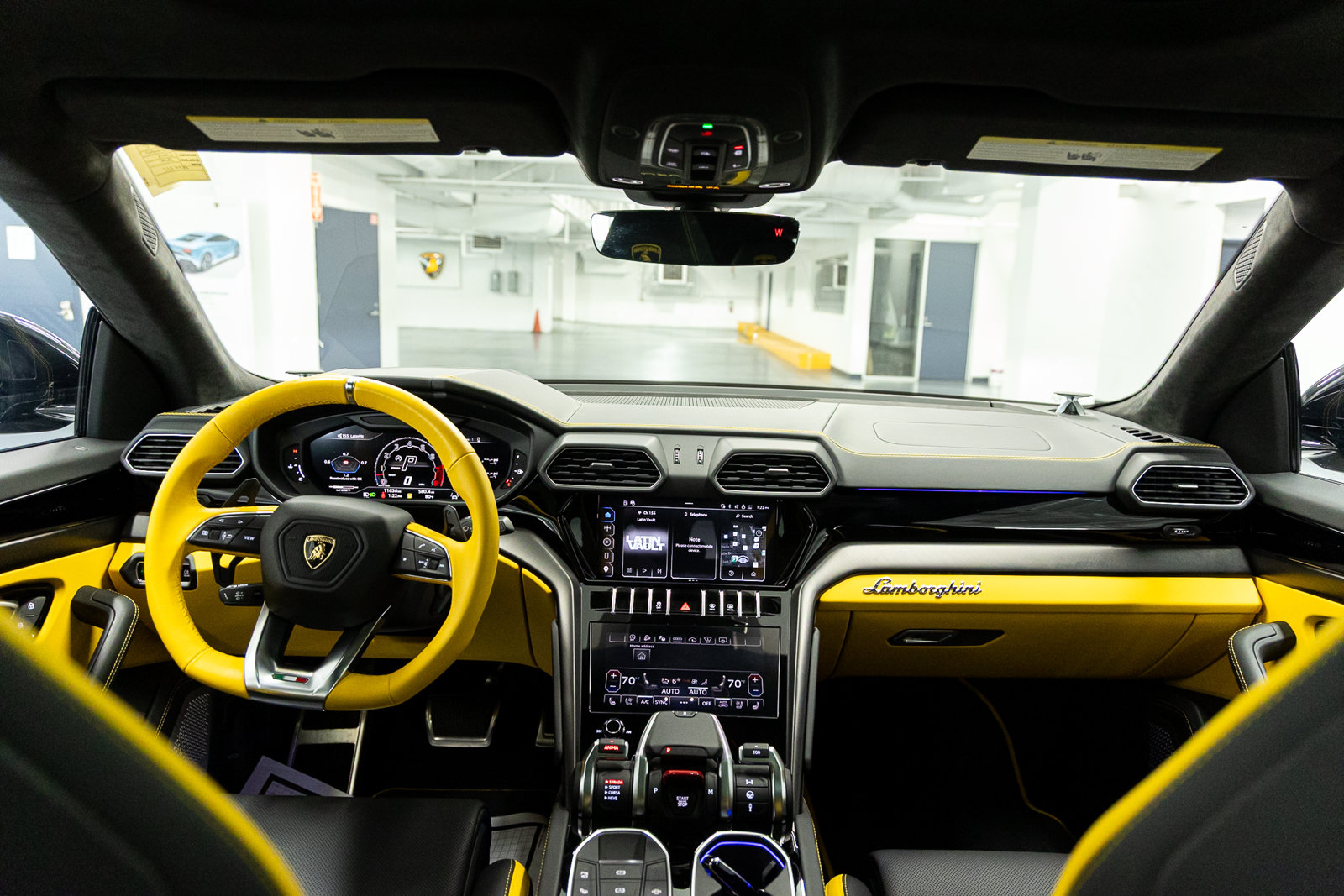 Used 2024 Lamborghini Urus S AWD/4WD image 24