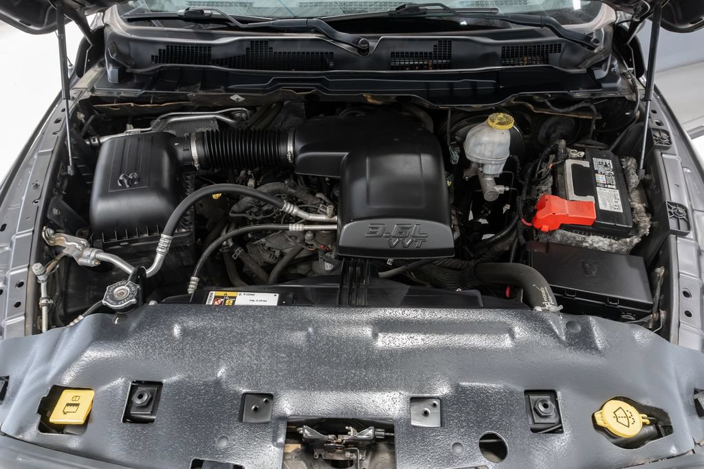 Used 2019 RAM 1500 Tradesman AWD/4WD image 3
